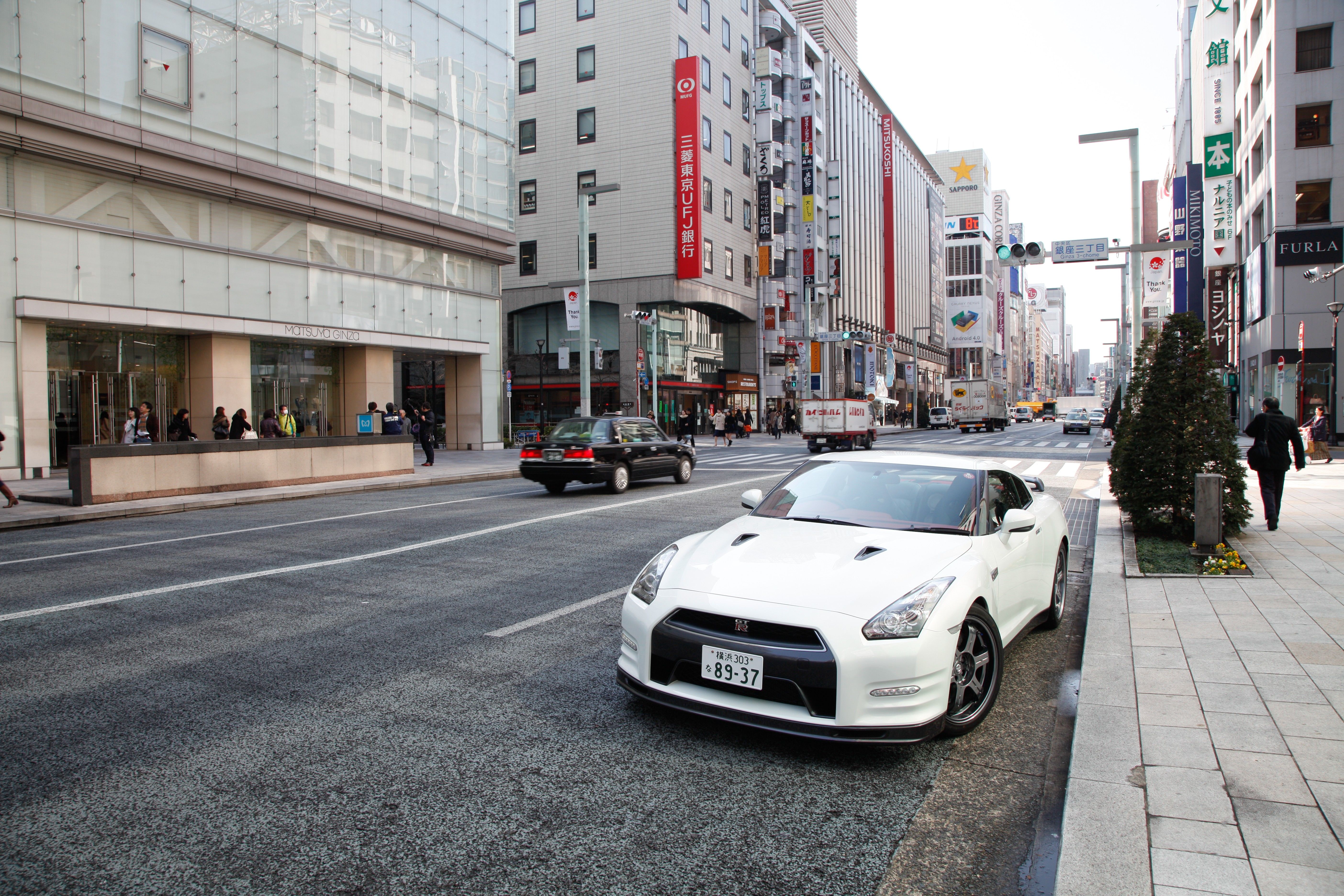 National geographic channel nissan gtr #2